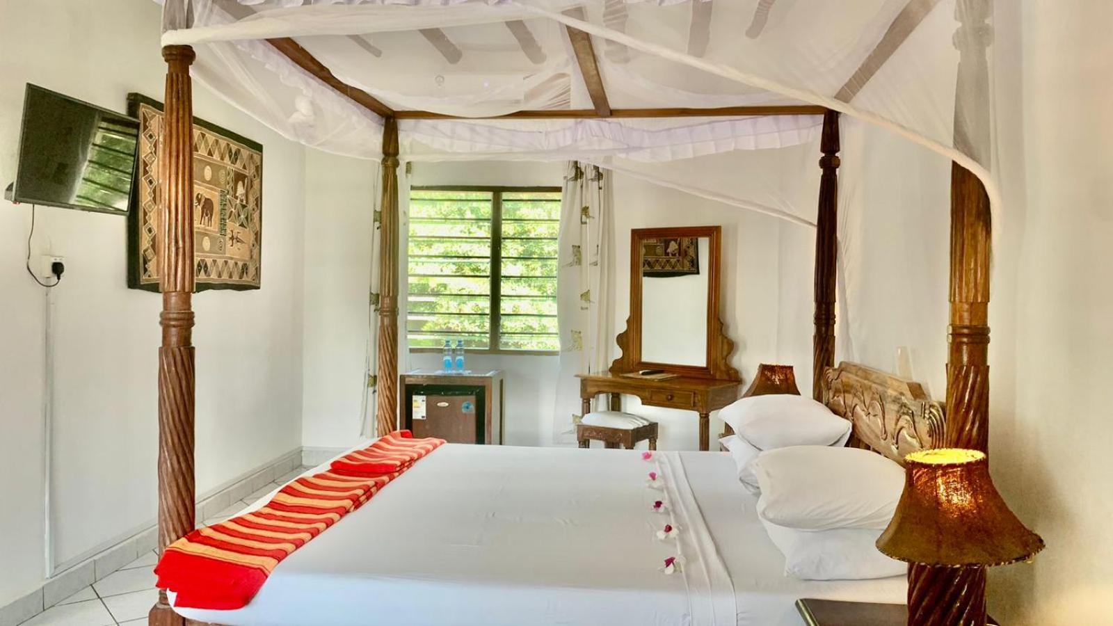 Lily Palm Resort Watamu Eksteriør bilde